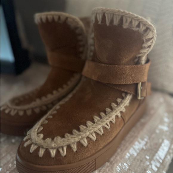 Brown Suede Boots with Stitch Detailing - Picture 3 of 7